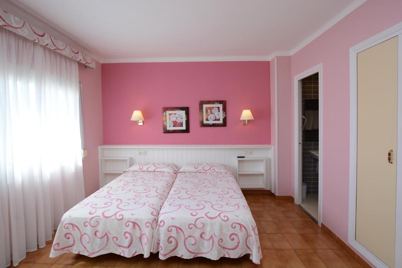 Casa Feliu Santa Susanna Exterior foto